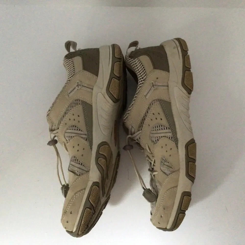 Khombu Hiking Athletic Sneakers Sz 9.5